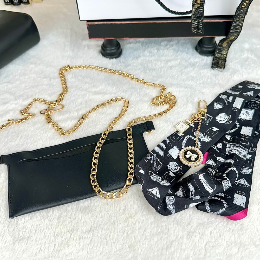 CHANEL black matte leather VINTAGE crossbody cosmetic bag with chain NICE GIFT! - Picture 12 of 16